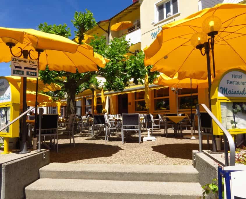 Gartenterrasse mit Seeblick Gartenterrasse mit Seeblick
