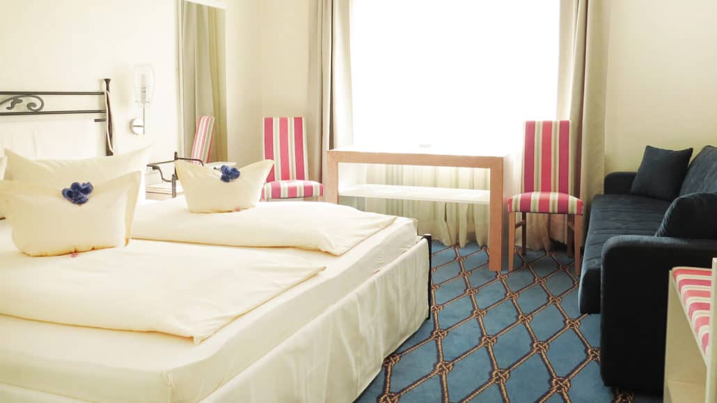Doppelzimmer zum See im Haupthaus Doppelzimmer zum See im Haupthaus